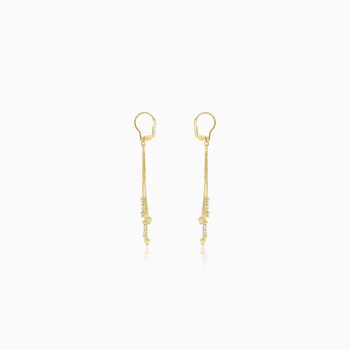 Pendientes largos de oro con cuentas