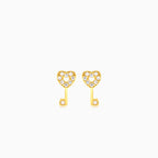 Boucles d'oreilles clou en or jaune avec cœur en zirconium cubique