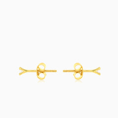 Yellow gold stud earrings with round cubic zirconia