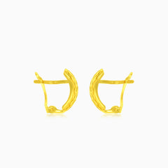 Náušnice se zapínáním na puzetu ve žlutém zlatě