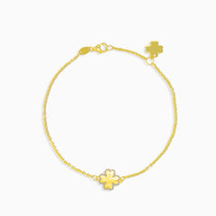 Zlatý náramek se čtyřlístkem