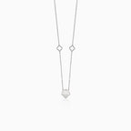 Collier en or avec trèfle perlé