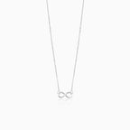 Collier simple en or blanc avec symbole infini
