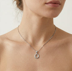 Přívěsek písmena O