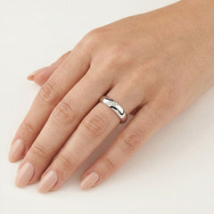 Ensemble d’alliances élégantes en or blanc