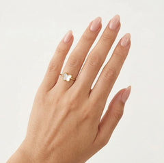 Prsten ze žlutého zlata s motýlem