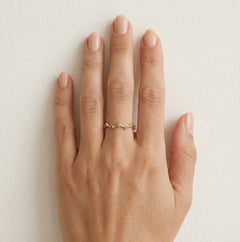 Prsten potěšení ze syntetických kamenů