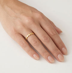 Stylový zlatý prsten