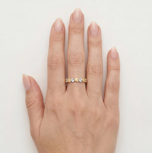 Lustrous two-tone gold ring