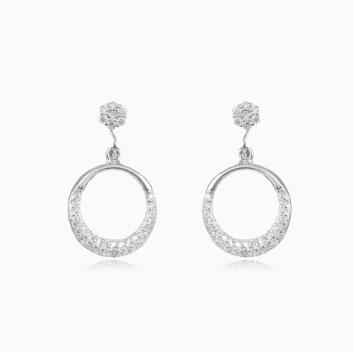 Dangling circle earrings