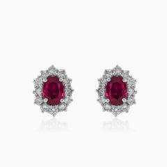 Boucles d’oreilles classiques en rubis