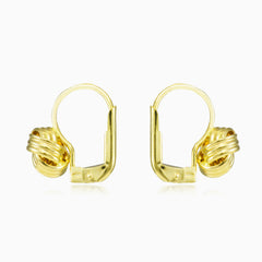 Pendientes colgantes de oro con nudo