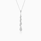 Long pendentif en argent
