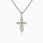 Croix en opale blanche marquise