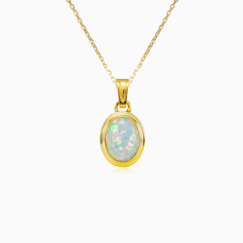 Klassischer Anhänger mit weißem Opal
