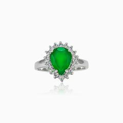 Tropfenförmiger Jade-Ring