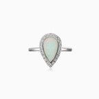 Bague goutte en opale blanche