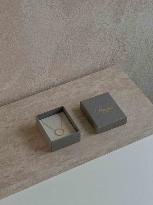 Collier cercle simple en or jaune